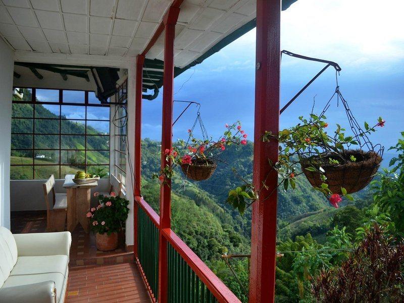 Eco Lodge La Juanita Manizales Exterior photo
