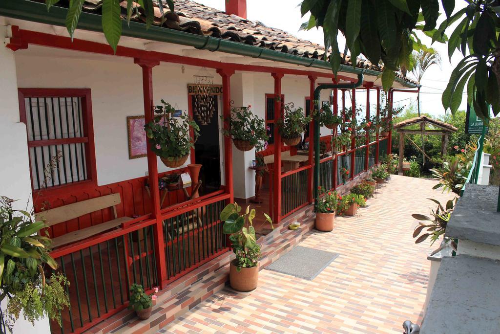 Eco Lodge La Juanita Manizales Exterior photo