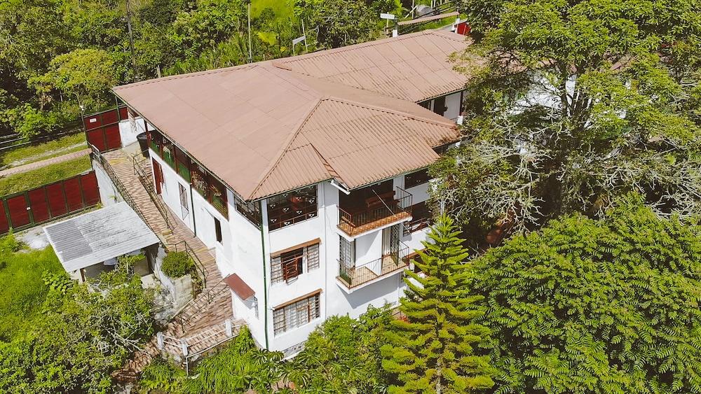 Eco Lodge La Juanita Manizales Exterior photo