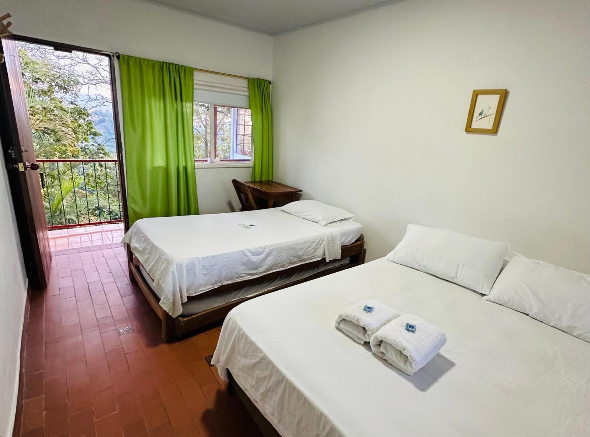 Eco Lodge La Juanita Manizales Exterior photo